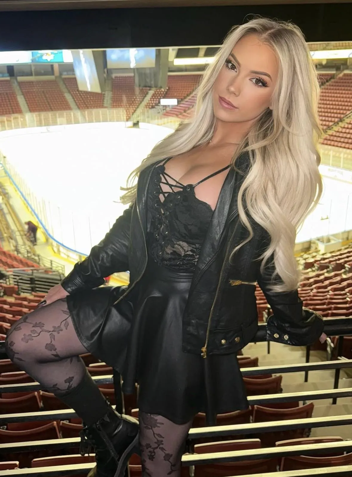 Yana, 46 lat - Warszawa